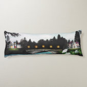 ナイトブリッジシュルレアリスム抱き枕 ボディピロー (裏面)