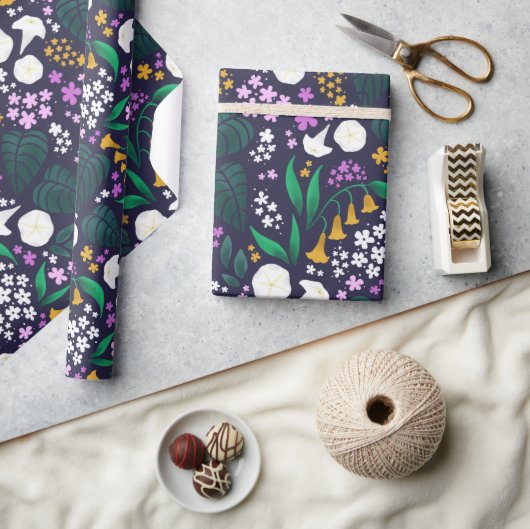 ナイトムーンガーデンフローラ植物模様 ラッピングペーパー (クラフト)