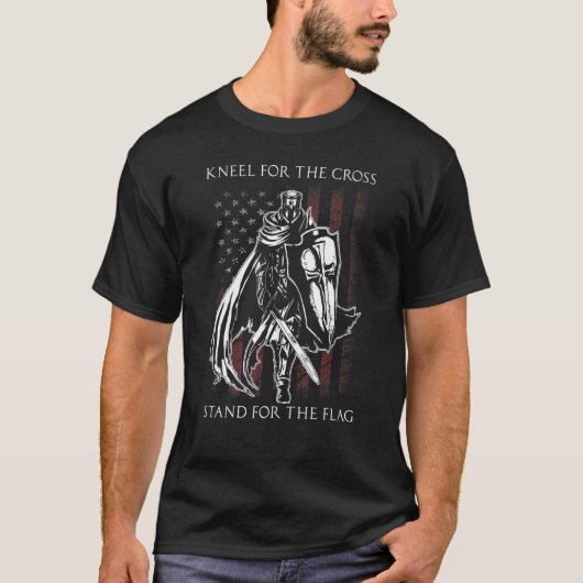 ナイト・テンプラール・アメリカ国旗の十字軍戦士レン Tシャツ (正面)