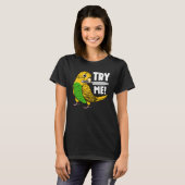 ナイフで私のオウムを試すI黄色のブッギーBudgeriga Tシャツ (正面フル)