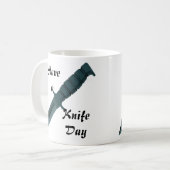 ナイフのナイフの日 コーヒーマグカップ (正面左)