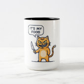 ナイフを持った面白い猫 ツートーンマグカップ (中央)