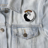 ナイフを持つ好奇心が強い猫 缶バッジ (インサイチュ)