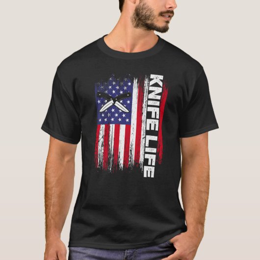 ナイフライフ米国国旗のナイフ収集 Tシャツ (正面)