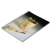 ナイフ、フォーク、スプーンおよびビーカーの移動セット、 ノートブック (左側)