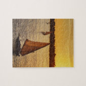 ナイル川で観光客と3羽のタカ ジグソーパズル (横)