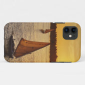 ナイル川の日の入り時の観光客を乗せた3隻のフェルーカ Case-Mate iPhoneケース (裏面(横))