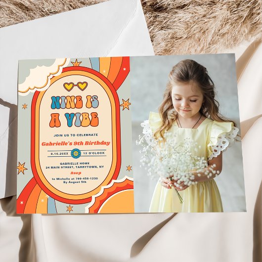 ナインはヴィーブグルービーレトロレインボー9誕生日 招待状