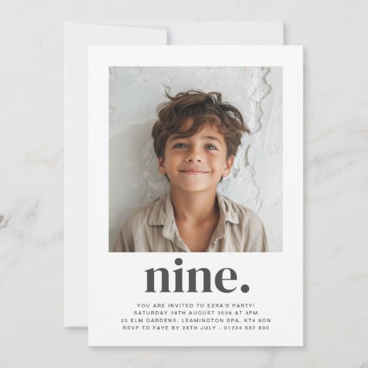 ナインスクエアフォトファースト誕生日招待状 招待状 (正面)