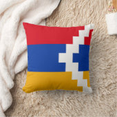 ナゴルノ・カラバフの旗 クッション (ブランケット)