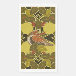 ナシの木の客用タオルに入れたパトリッジ