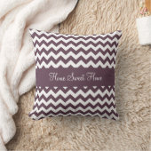 ナスの紫色シェブロン クッション (ブランケット)