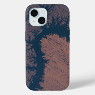 ナセル湖 iPhone 15ケース
