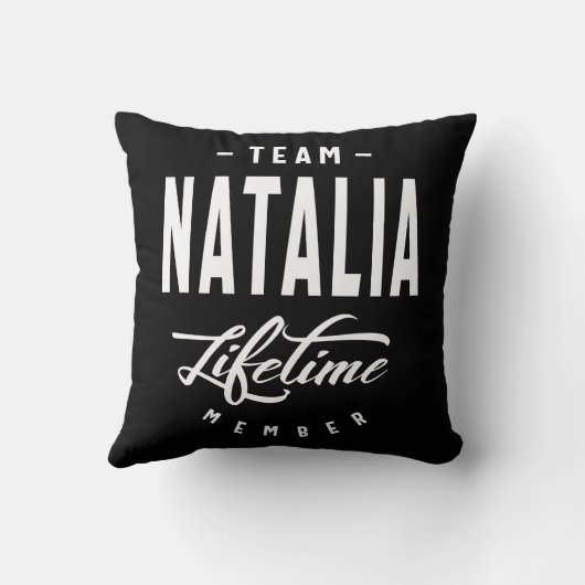 ナタリアパーソナライズされた名誕生日ギフト クッション (裏面)