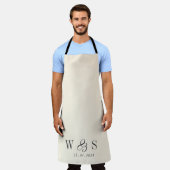 ナチュラエレガントルクリーム結婚イニシャルカップル エプロン (着用した状態)