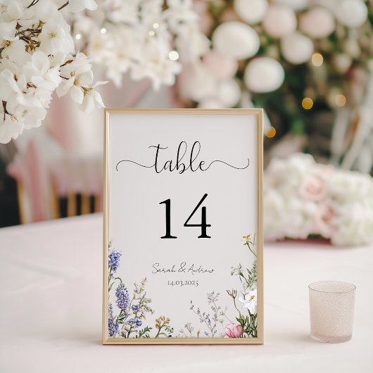 ナチュラルな野生の花の結婚式テーブルナンバー テーブルナンバー