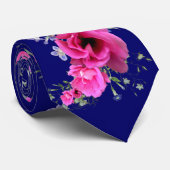 ナチュラルピンクのゼラニウム花のパワー ネクタイ (ロール)