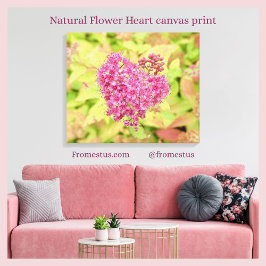 ナチュラルフラワーハート – 矢印でピアス。 キャンバスプリント