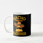 ナチョ平均泳ぐ人シンコデマヨメキシコフェスタ コーヒーマグカップ (左)