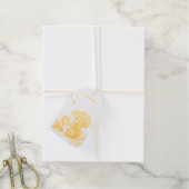 ナッツの山に座ってかわいいリス舐める唇 ギフトタグ (麻糸付属)