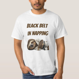 ナッピングの黒帯のナマケモノ Tシャツ