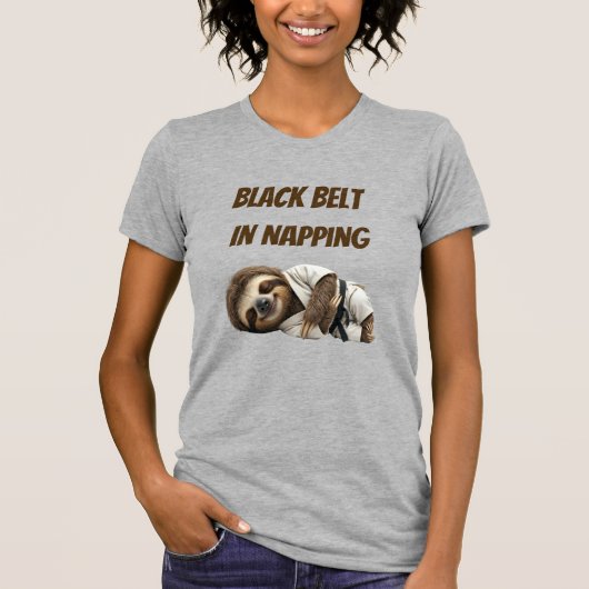 ナッピングの黒帯のナマケモノ Tシャツ (正面)