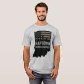 ナップタウンインディアナ生まれ育ちTシャツ Tシャツ (正面フル)