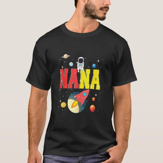 ナナおもしろい誕生日宇宙宇宙飛行士ラバーファミリー Tシャツ (正面)