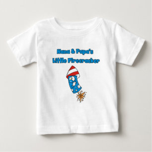 ナナおよびパパの少し爆竹のTシャツ ベビーTシャツ