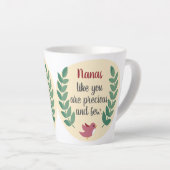 ナナはお前のよう大切で、おばあちゃんの鳥も少ない カフェラテマグ (右アングル)