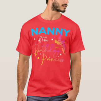 ナニーオブ誕生日プリンセスバイデイユニコーンマザー Tシャツ