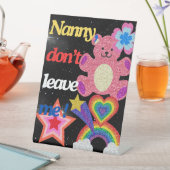 ナニー離れだ! 台座サイン (インサイチュ)