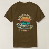 ナバジオ(難破船)ビーチ、ザキントス、ギリシャサム Tシャツ (デザイン正面)