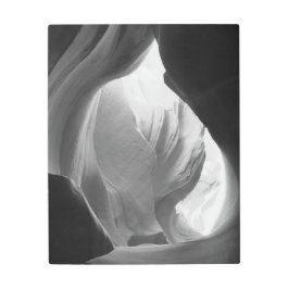 ナバジョアッパーアンテロープキャニオン(B&W) - メタルプリント