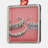 ナバホー人のブレスレット メタルオーナメント (左)