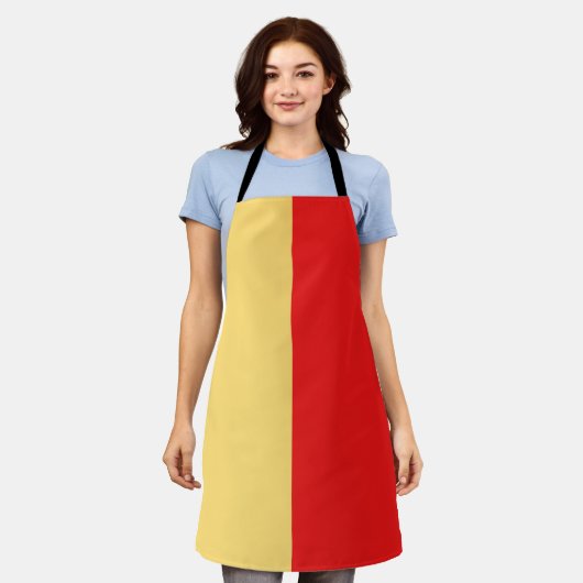 ナポリ市旗イタリアのシンボルナポリ エプロン (着用した状態)
