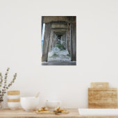 ナポリ桟橋の下で波を打ち砕く ポスター (キッチン)