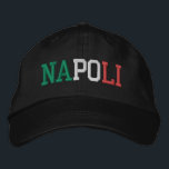 ナポリ"ナポリ"イタリア国旗の色グリーンホワイトレッド 刺繍入りキャップ<br><div class="desc">NAPOLI "ナポリイタリアン"市名はイタリア国旗の色の緑の白と黒の綿帽子に赤で刺繍された。イタリアの美しい国を崇拝する人に素晴らしい贈り物を!</div>