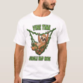 ナマケモノのジャングルの昼寝 Tシャツ (正面)