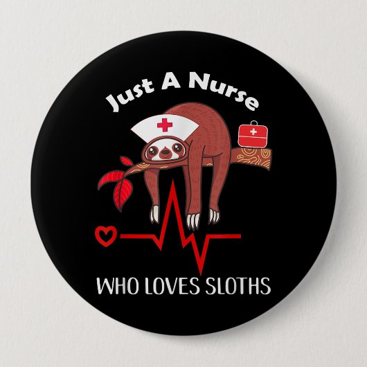 ナマケモノのナース帽子をかぶるのが大好きなナース 缶バッジ (正面)