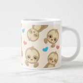 ナマケモノのパターン，かわいいナマケモノ，ハート ジャンボコーヒーマグカップ (右)