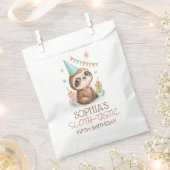 ナマケモノの子供の誕生日おめでとう フェイバーバッグ (クリップ留めされた状態)