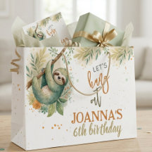 ナマケモノの子供の誕生日をお祝いしよう
