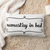 ナマステのおもしろいな引用文の枕 ランバークッション (ブランケット)