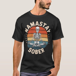 ナマステイ+ソバー+スケルトン+ヨガ+ドクロ+中毒+アルコール Tシャツ