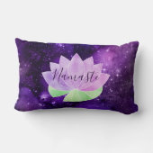 ナマステコズミックパープルロータスフラワーシック ランバークッション (裏面)