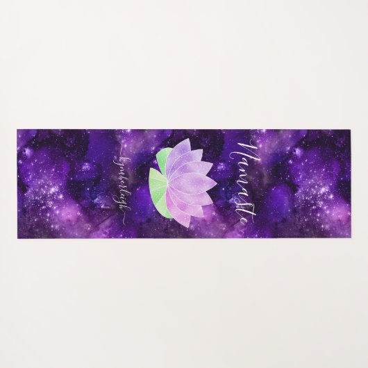 ナマステコズミックパープルロータスフラワーモノグラム名 ヨガマット (裏面(横))