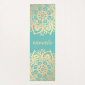 ナマステティール（緑がかった色）グリーンと金ゴールドマンダラフラワー ヨガマット (裏面)