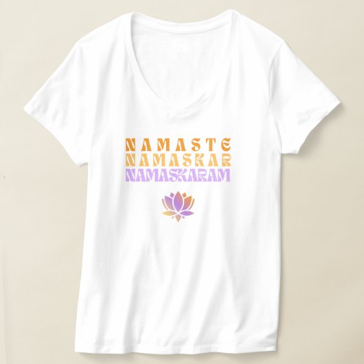 ナマステナマスカルナマスカラムグラフィックデザイン Tシャツ (レイダウン)