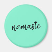 ナマステ |ネオミントグリーンヨガモダンスピリチュアル マグネット (正面)